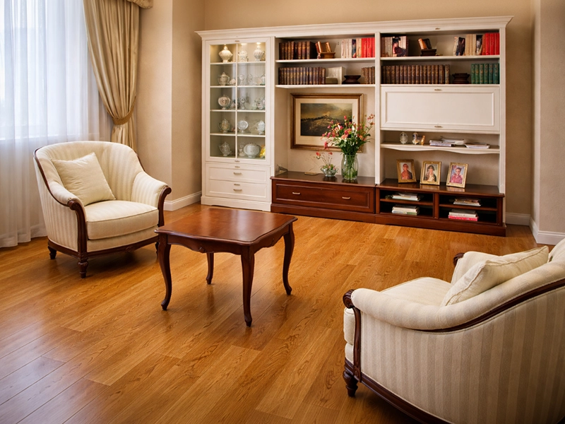 Ткань для штор с благородным отливом для оформления окон в соответствии с канонами классического стиля